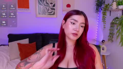 Violett Castel online show from 05/18/26, 08:47