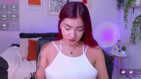 Violett Castel online show from 06/08/26, 06:30