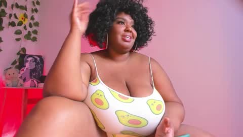 Call me valeria online show from 11/06/25, 09:37