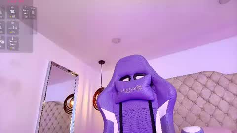 Snapshot of violettenoi chatting on 07/03/26, 03:57 violettenoi online show from 07/03/26, 03:57