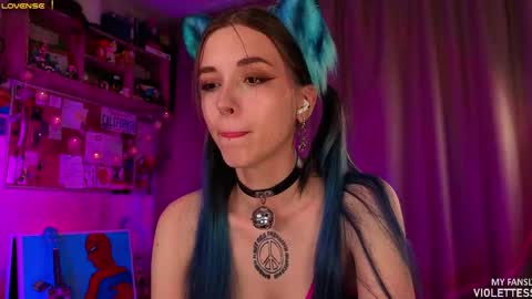 Snapshot of violettesss chatting on 04/23/26, 03:36 Vi Best on my Fansly online show from 04/23/26, 03:36