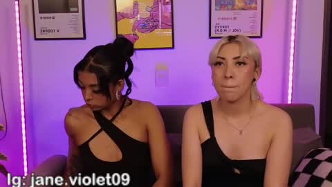 Violet online show from 02/01/26, 12:20