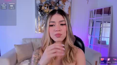Snapshot of violetthansson chatting on 02/11/26, 06:46 Violett online show from 02/11/26, 06:46