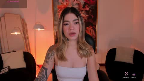 Snapshot of violetthansson chatting on 03/30/26, 10:16 Violett online show from 03/30/26, 10:16