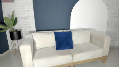 Snapshot of violetthansson chatting on 06/04/26, 10:21 Violett online show from 06/04/26, 10:21