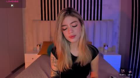 Violett  online show from 06/17/26, 10:39