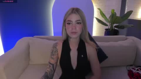 Violett  online show from 07/15/26, 09:58