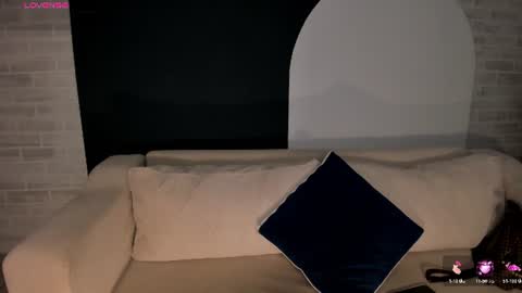 Violett  online show from 07/18/26, 10:08