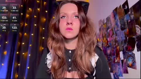 Snapshot of violettmo0n chatting on 03/16/26, 03:23 Next stream 1522026 400 GMT 3 online show from 03/16/26, 03:23