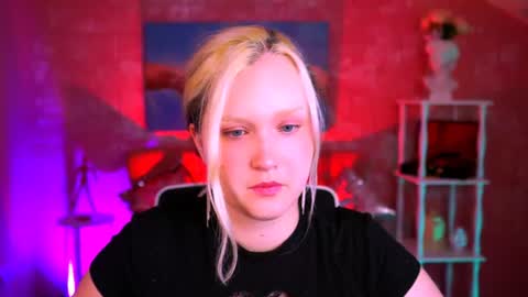 Violett online show from 06/22/26, 08:11