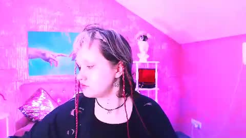 Violett online show from 07/19/26, 06:28