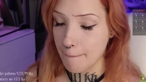 Snapshot of violetvio1ator chatting on 10/04/25, 04:43 Dommy mommy online show from 10/04/25, 04:43