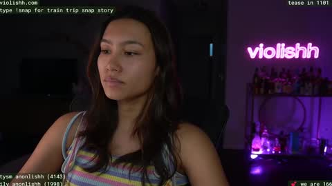 follow me on twitter violishh and ig violishh  online show from 03/01/25, 11:47