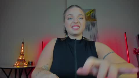 Violla online show from 01/20/25, 10:59