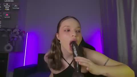 Violla online show from 06/27/26, 12:22