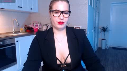  VelvettTime  online show from 02/07/25, 09:16