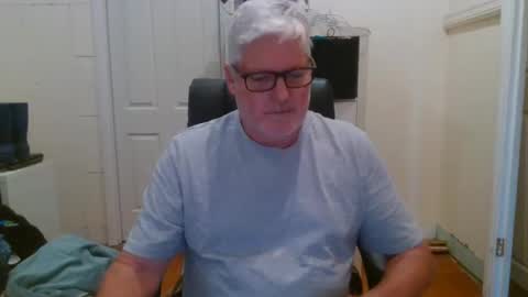 Snapshot of viper654321 chatting on 12/14/24, 07:51 viper654321 online show from 12/14/24, 07:51