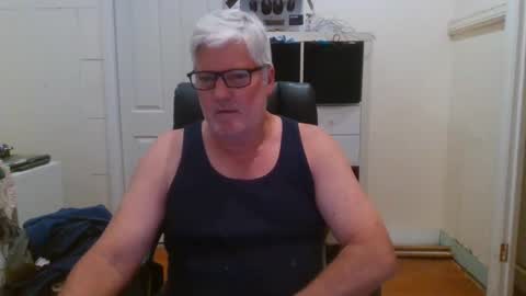 Snapshot of viper654321 chatting on 01/18/25, 08:10 viper654321 online show from 01/18/25, 08:10