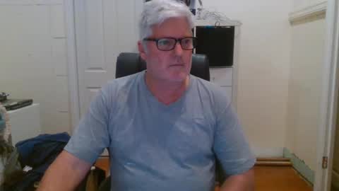 Snapshot of viper654321 chatting on 01/26/25, 07:42 viper654321 online show from 01/26/25, 07:42