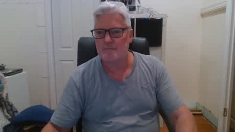 Snapshot of viper654321 chatting on 02/11/25, 08:05 viper654321 online show from 02/11/25, 08:05