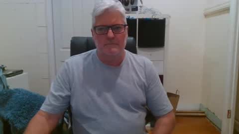 Snapshot of viper654321 chatting on 02/23/25, 08:17 viper654321 online show from 02/23/25, 08:17