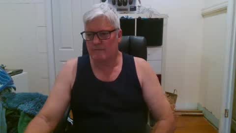 Snapshot of viper654321 chatting on 02/28/25, 08:09 viper654321 online show from 02/28/25, 08:09