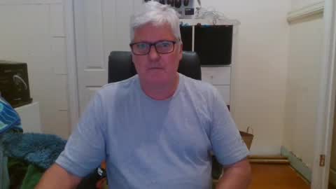 Snapshot of viper654321 chatting on 03/08/25, 08:44 viper654321 online show from 03/08/25, 08:44