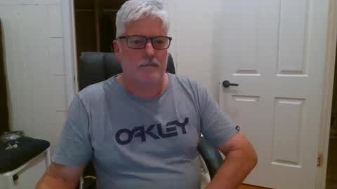 Snapshot of viper654321 chatting on 09/21/25, 07:54 viper654321 online show from 09/21/25, 07:54