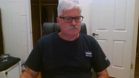 Snapshot of viper654321 chatting on 09/23/25, 07:55 viper654321 online show from 09/23/25, 07:55