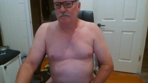 Snapshot of viper654321 chatting on 10/03/25, 08:33 viper654321 online show from 10/03/25, 08:33