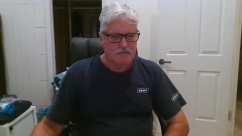 Snapshot of viper654321 chatting on 10/30/25, 07:43 viper654321 online show from 10/30/25, 07:43