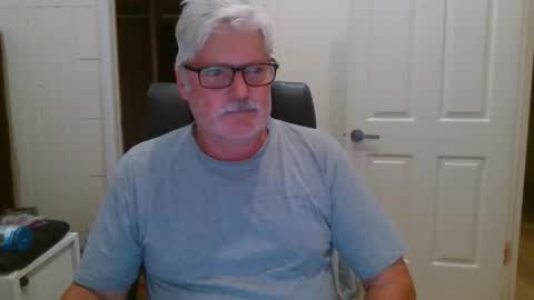 viper654321 online show from 11/03/25, 07:42