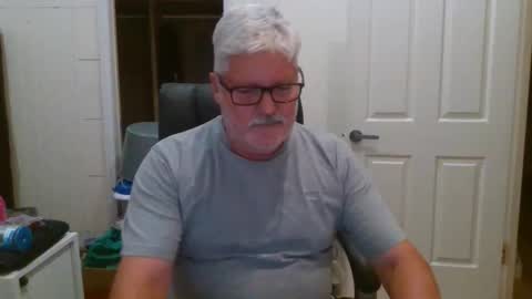 viper654321 online show from 11/26/25, 08:04