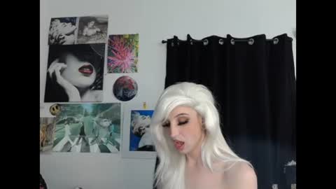 Snapshot of viperthedoll chatting on 06/23/26, 03:48 Viper online show from 06/23/26, 03:48