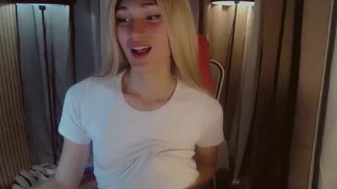 Pearl online show from 11/14/25, 03:22