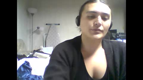 priscilla online show from 12/03/24, 04:47