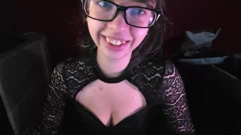 Zoe online show from 09/26/25, 04:11