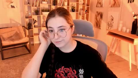 your love online show from 09/29/25, 04:28