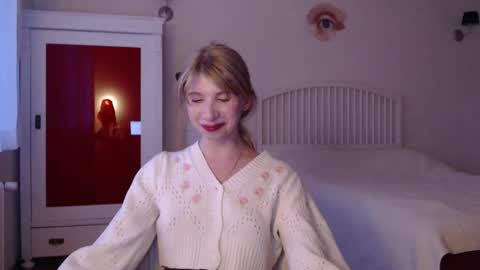 Snapshot of visceratio chatting on 10/21/25, 03:57 Visceratio online show from 10/21/25, 03:57