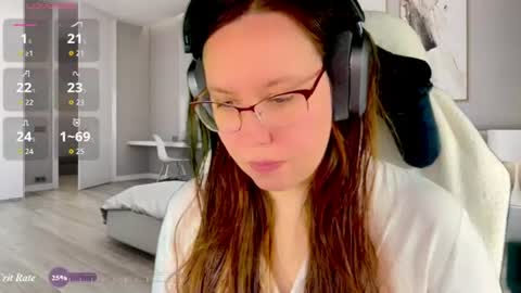 Victoria Romans online show from 07/19/26, 02:54