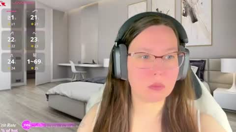 Victoria Romans online show from 07/25/26, 10:24