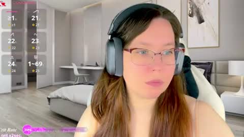 Victoria Romans online show from 08/02/26, 04:16