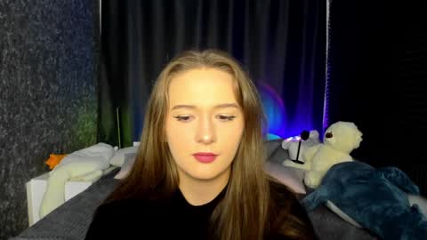 Snapshot of vitajoy_ chatting on 02/03/25, 04:20 Vita online show from 02/03/25, 04:20