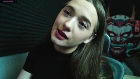 Snapshot of vitajoy_ chatting on 02/11/25, 07:27 Vita online show from 02/11/25, 07:27