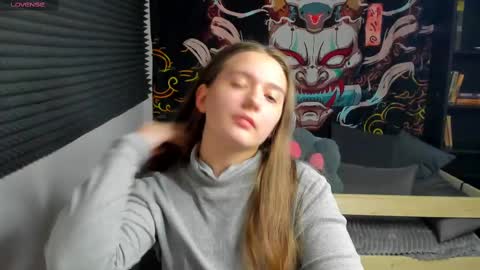 Snapshot of vitajoy_ chatting on 02/18/25, 03:32 Vita online show from 02/18/25, 03:32