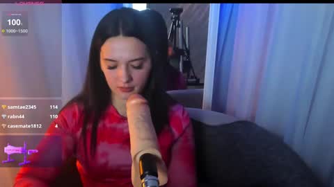 Snapshot of vitajoy_ chatting on 03/10/25, 05:18 Vita online show from 03/10/25, 05:18