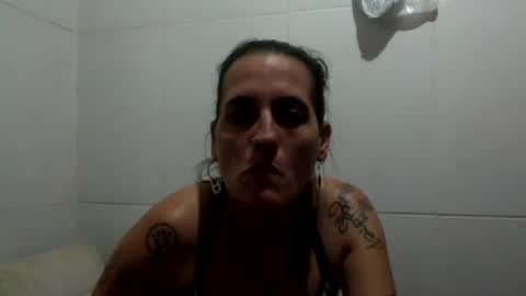Snapshot of vitatattoo chatting on 11/24/25, 09:31 Vita online show from 11/24/25, 09:31