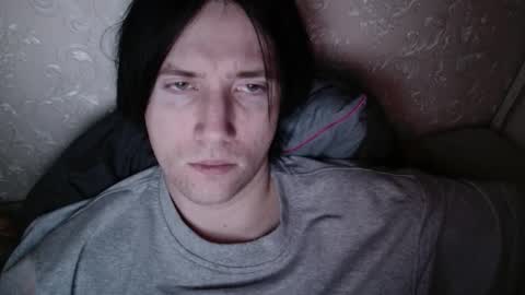 Snapshot of vitiligoboyy chatting on 02/13/26, 10:28 vitiligoboyy online show from 02/13/26, 10:28