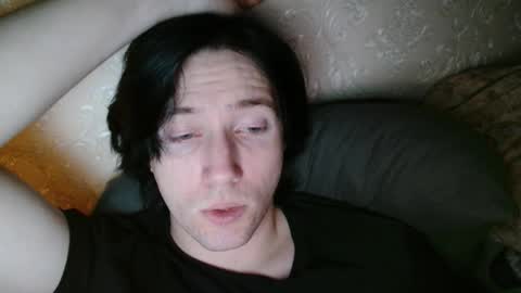 Snapshot of vitiligoboyy chatting on 02/17/26, 12:51 vitiligoboyy online show from 02/17/26, 12:51