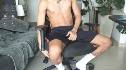 VITO BENZ online show from 05/21/26, 03:08